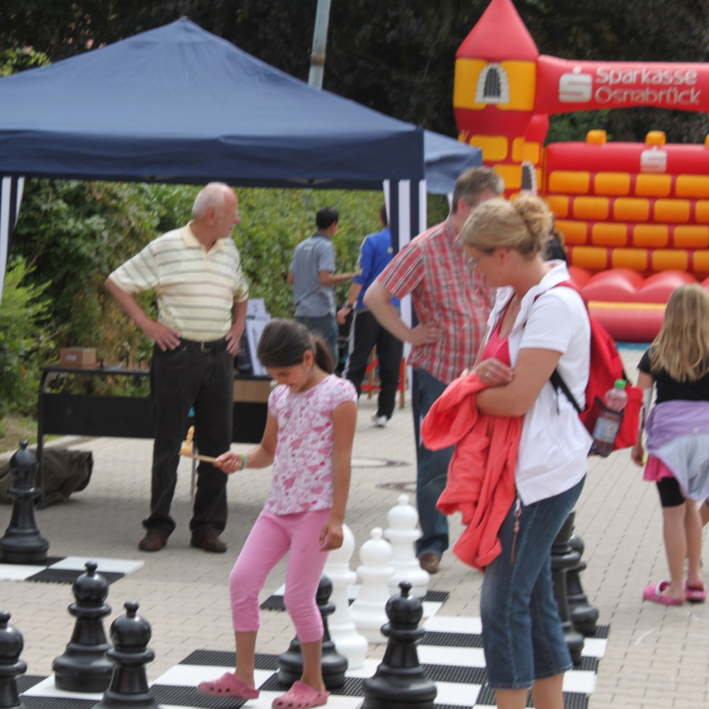 Zeitung Stationslauf